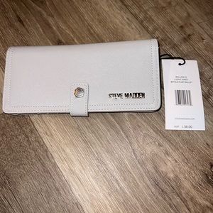 Steve Madden Wallet